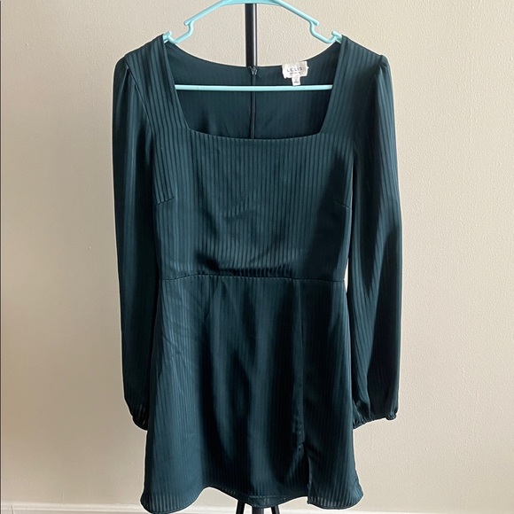 Le Lis Dresses & Skirts - Le Lis Dark Green Long Sleeve Square Neck Mini Dress Size S